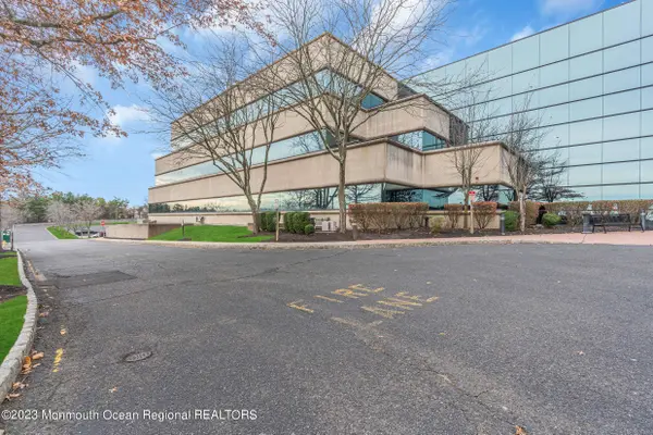 1433 Hooper Avenue #Unit 129, Toms River, NJ 08753