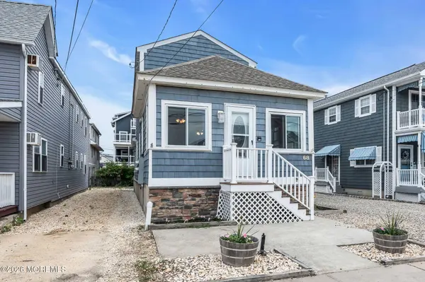 68 Decatur Avenue, Seaside Park, NJ 08752