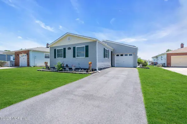 1017 Camino Real Court, Toms River, NJ 08757