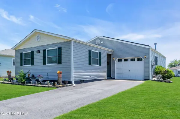 1017 Camino Real Court, Toms River, NJ 08757