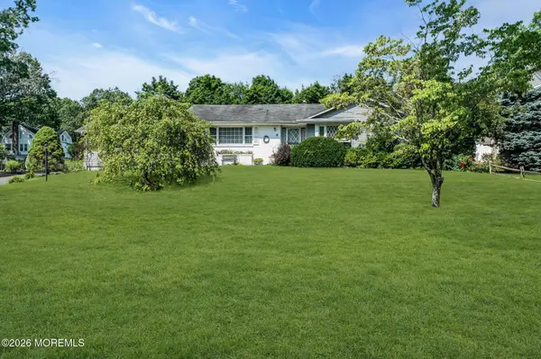 4 Dickinson Avenue, Toms River, NJ 08753