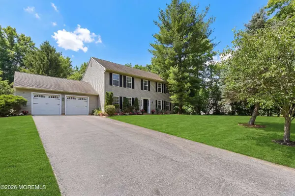 565 Buttonwood Drive, Jackson, NJ 08527