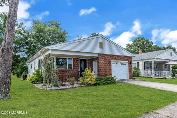 2 Ashcroft Lane