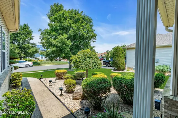 14 Vecchio Road, Manchester, NJ 08759