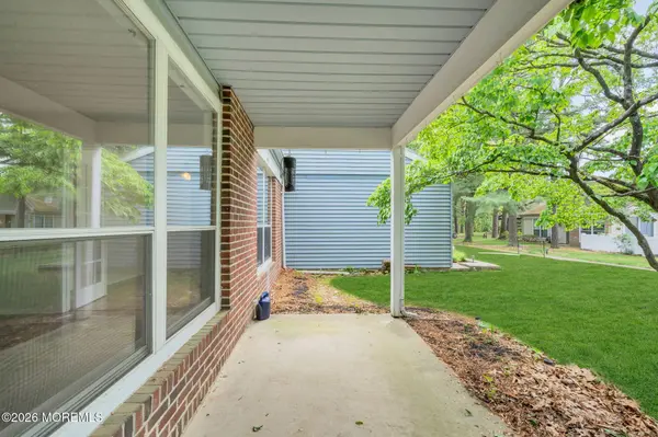 846 Winchester Court, Manchester, NJ 08759