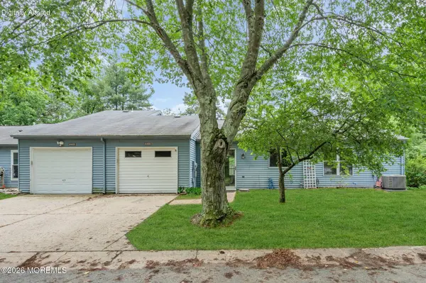 846 Winchester Court, Manchester, NJ 08759