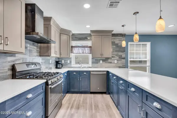 124 Pulaski Boulevard, Toms River, NJ 08757