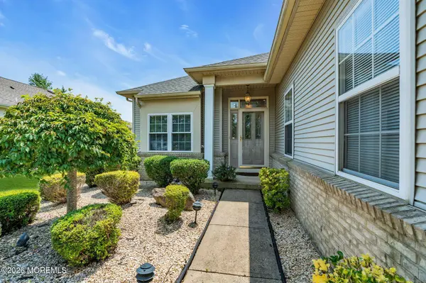 14 Vecchio Road, Manchester, NJ 08759