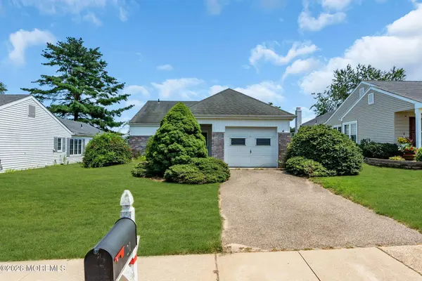 21 Woodstock Lane