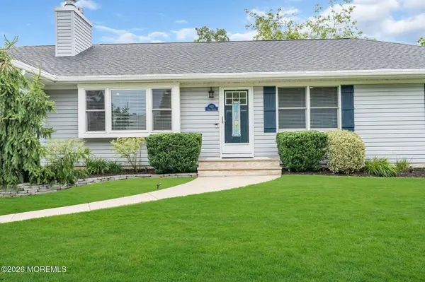 633 Spray Avenue, Beachwood, NJ 08722