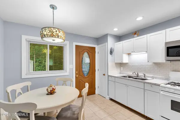 37 Pheasant Street #A, Manchester, NJ 08759
