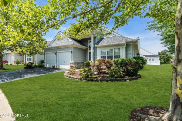 12 Medici Drive, Manchester, NJ 08759