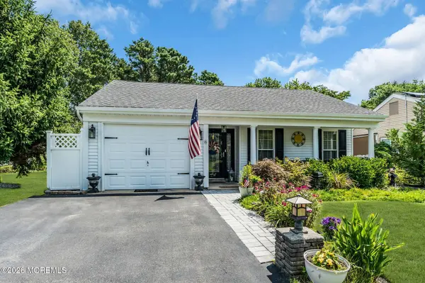6 Twyford Lane, Manchester, NJ 08759