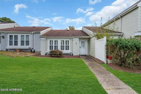 439 Chesterfield Court