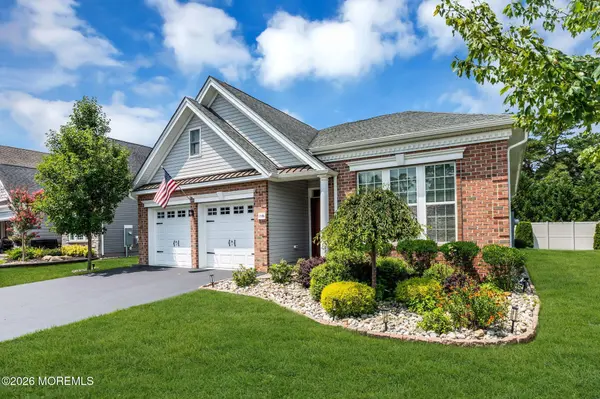 198 Ambermist Way, Forked River, NJ 08731