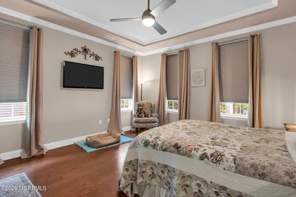 198 Ambermist Way, Forked River, NJ 08731