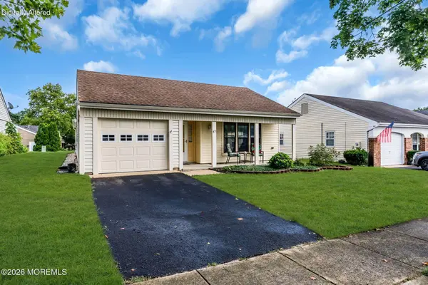47 Elmswell Avenue, Manchester, NJ 08759