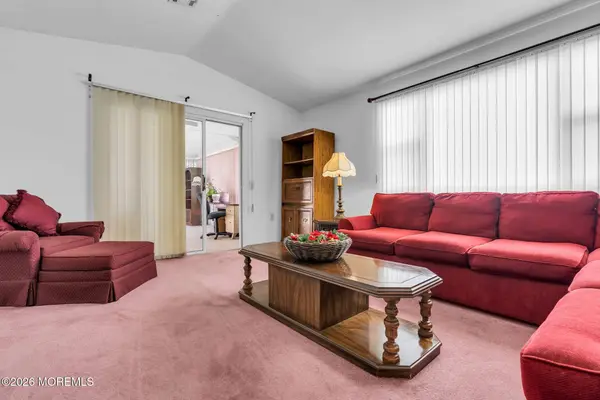 18 Prince Charles Drive, Toms River, NJ 08757