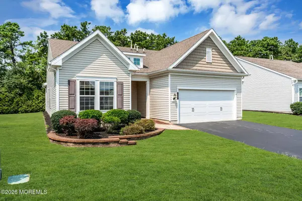 30 Aylesford Lane, Manchester, NJ 08759