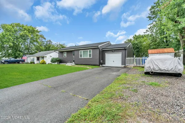 893 Egret Drive, Toms River, NJ 08753