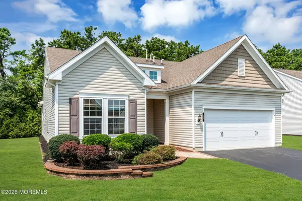 30 Aylesford Lane, Manchester, NJ 08759