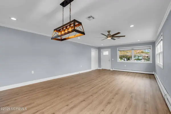 1 Zapata Court, Toms River, NJ 08757