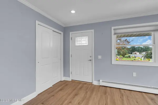 1 Zapata Court, Toms River, NJ 08757