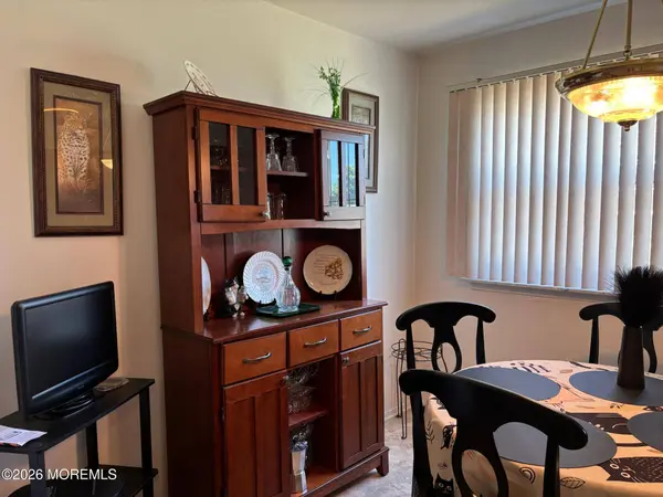 5 Ardmore Street #B, Whiting, NJ 08759