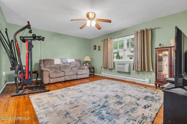 65 Kennedy Drive #B, Whiting, NJ 08759