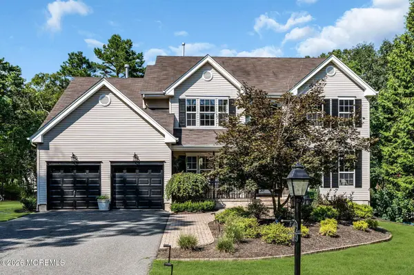 19 Whisper Way, Barnegat, NJ 08005