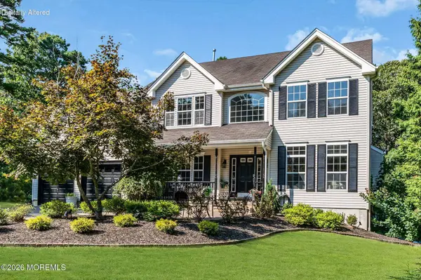 19 Whisper Way, Barnegat, NJ 08005