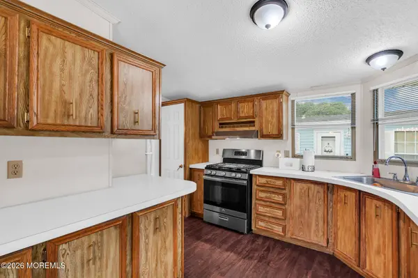 103 Briarwood Court, Whiting, NJ 08759