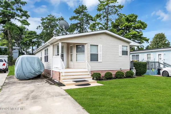 103 Briarwood Court, Whiting, NJ 08759