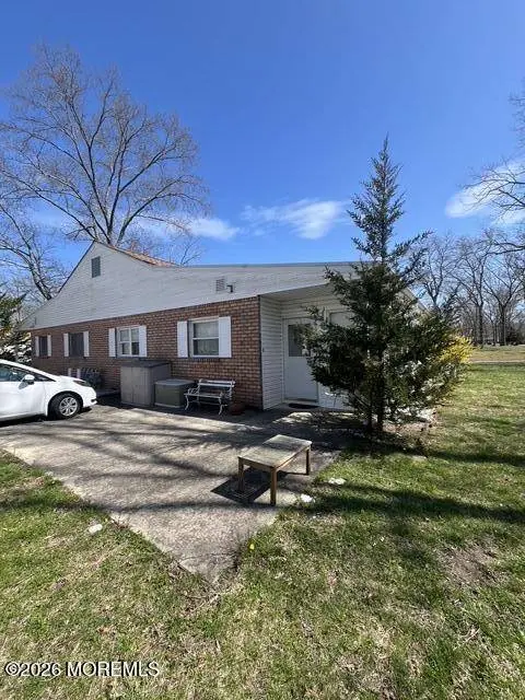 9 Willow Street #D, Toms River, NJ 08757