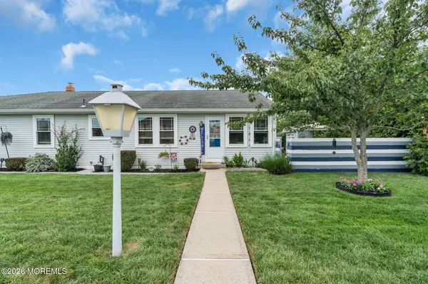 671 Jamaica Boulevard, Toms River, NJ 08757