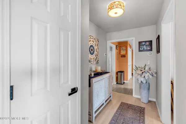 671 Jamaica Boulevard, Toms River, NJ 08757