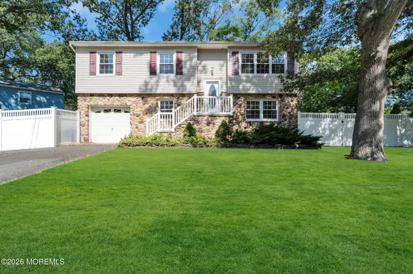 237 Mill Creek Drive, Bayville, NJ 08721