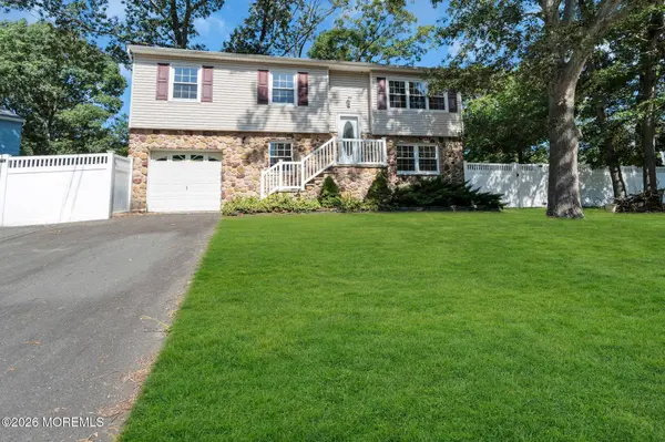 237 Mill Creek Drive, Bayville, NJ 08721