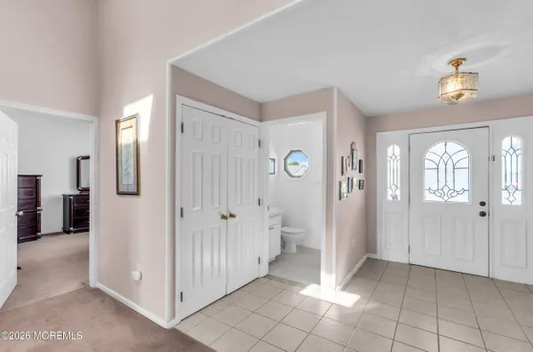 3407 Thistle Avenue, Toms River, NJ 08753