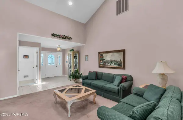 3407 Thistle Avenue, Toms River, NJ 08753