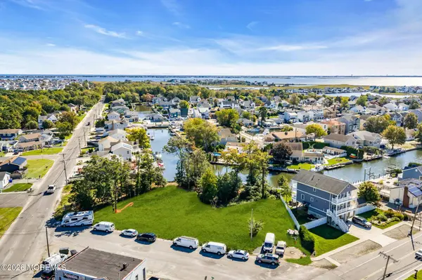 3 Shore Acres Plaza, Brick, NJ 08723