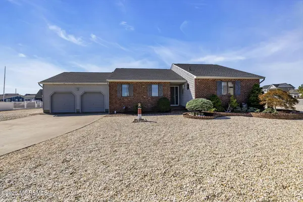1939 Mizzen Road, Toms River, NJ 08753