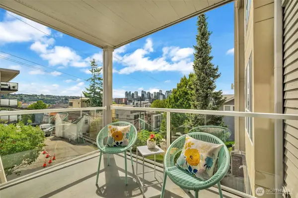 1011 5th AVE N #201, Seattle, WA 98109