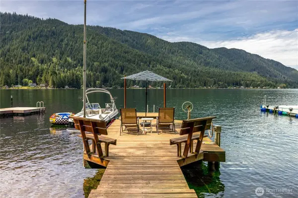 35030 North Shore DR, Mount Vernon, WA 98274