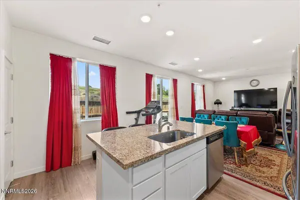 4933 Cavestone, Sun Valley, NV 89433