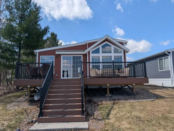 18425 Island Resort RD #49B, Pine City, MN 55063