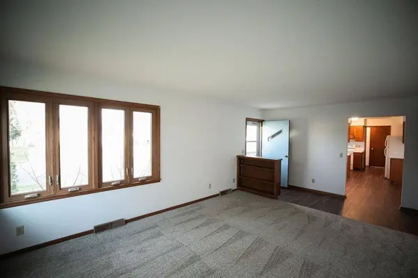 581 Pleasant ST, Dassel, MN 55325