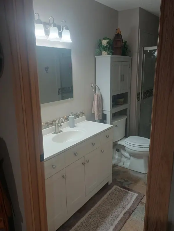 40533 Golden AVE, North Branch, MN 55056