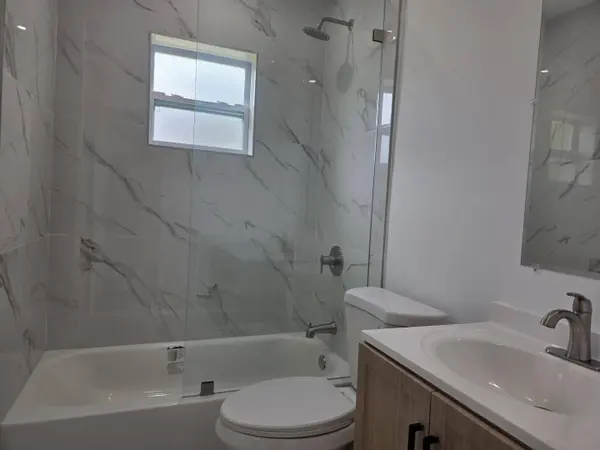 9900 NW 25th AVE, Miami, FL 33147