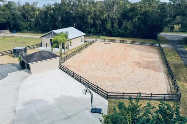 2015 HAWK HAVEN TRL, Deland, FL 32720